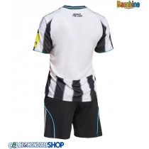 Maglie da calcio Newcastle United Prima Maglia Bambino 2025-26 Manica Corta (+ Pantaloni corti)